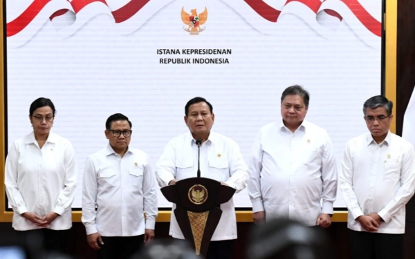 Thumbnail Berita - Prabowo Sahkan Kenaikan Upah Minimum 6,5 Persen, Menaker Segera Terbitkan Aturan