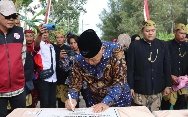 3 Tahun Jabat Bupati Malang, Abah Sanusi Muluskan Jalan Sepanjang 1.722 Km