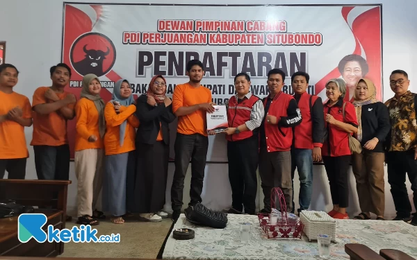 Dua Tim Pemenangan Bakal Calon Bupati Situbondo Ambil Formulir di DPC PDI Perjuangan