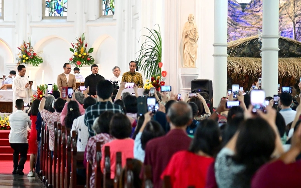 Kunjungi Gereja di Sekitar Kota Bogor, Jokowi Ucapkan Selamat Natal