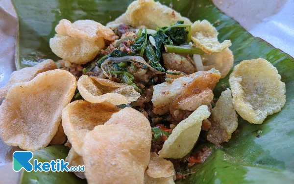 Thumbnail Berita - Nikmati Lotek Kuliner Khas di Pacitan Bikin Ketagihan